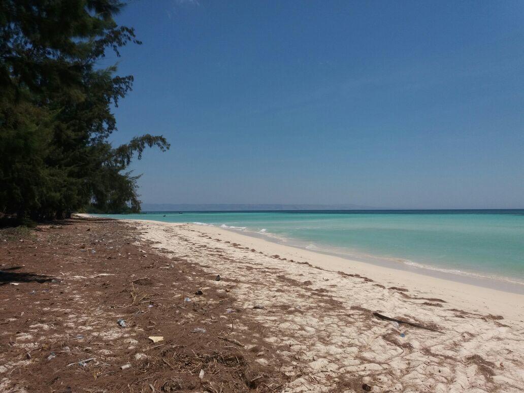 Wera Beach Kadumbul Exterior foto